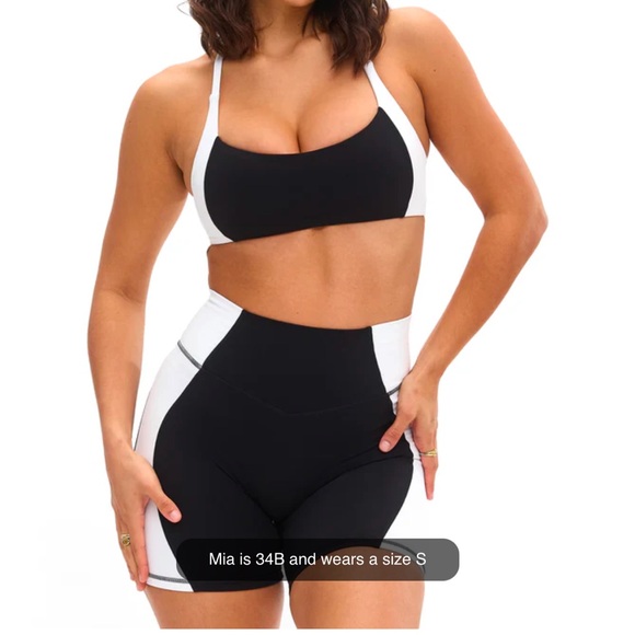 Buff Bunny Aurora Set - Picture 7 of 12